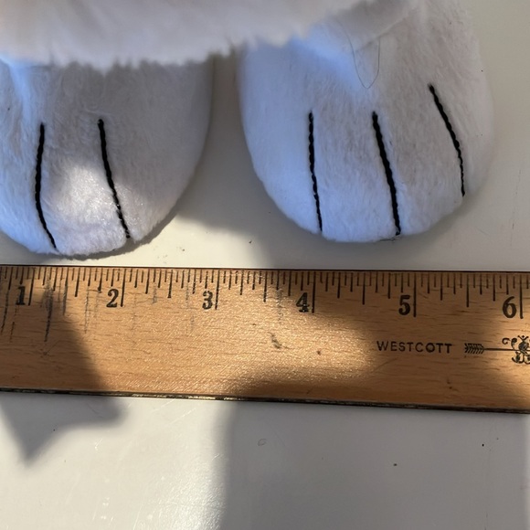 NWT Hallmark Bell Ringer Snoopy, Plays 3 Carols, Moves Hands and Dances - Picture 11 of 13